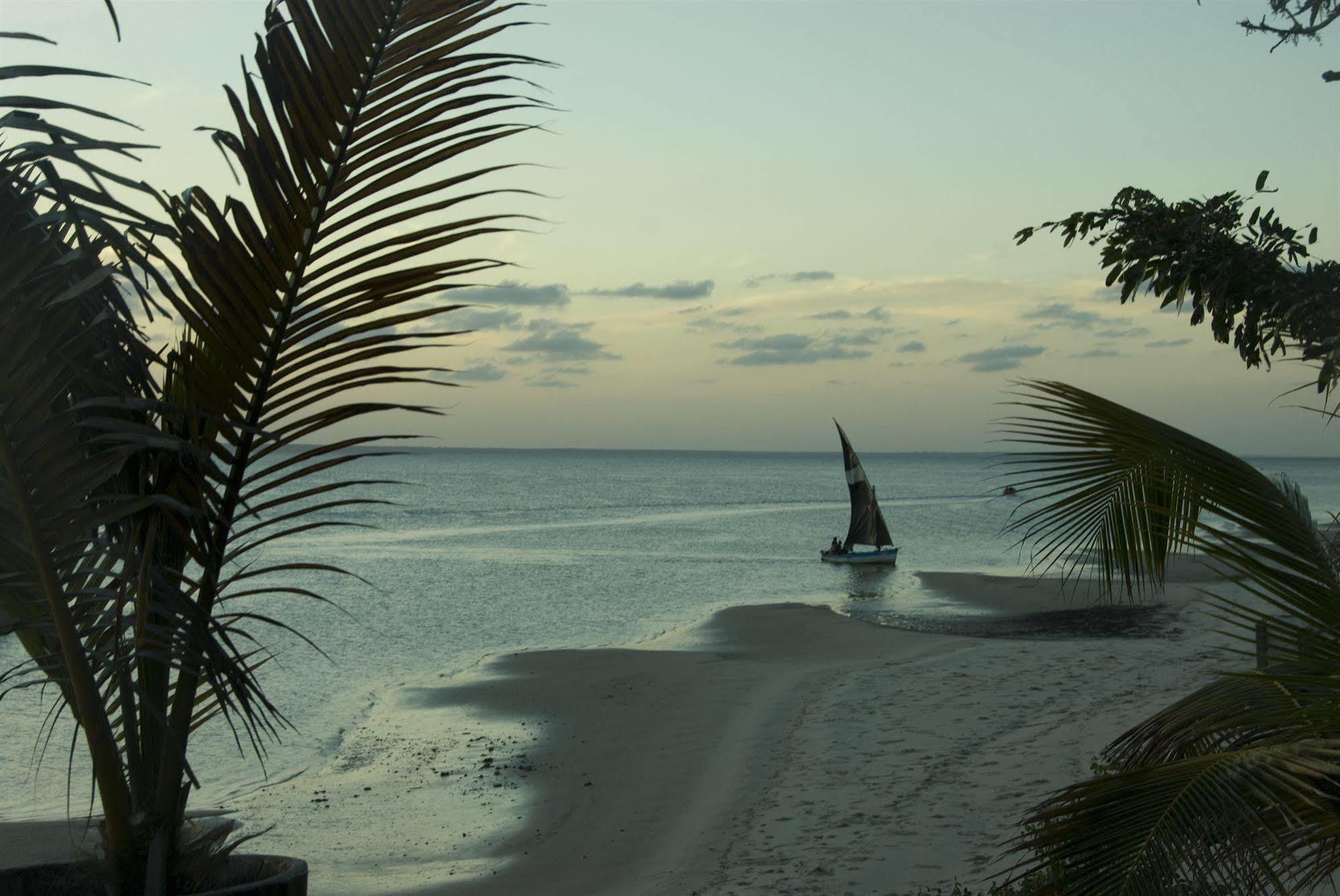 Dugong Beach Lodge Vilankulo Exterior foto